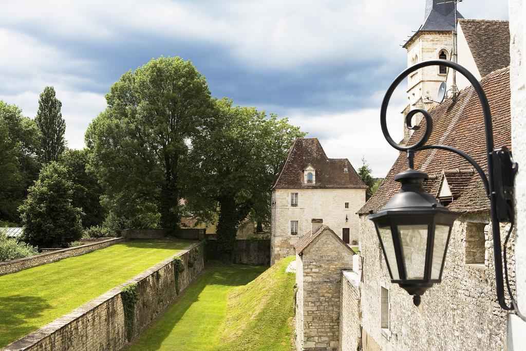 Chateau De Gilly Eksteriør billede