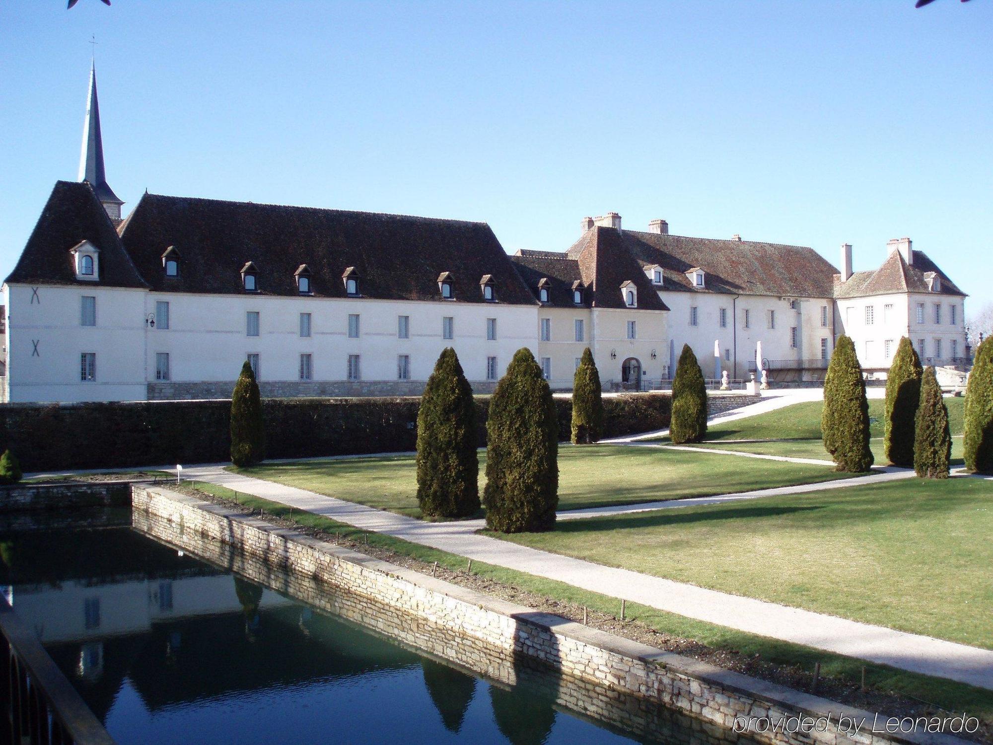 Chateau De Gilly Eksteriør billede